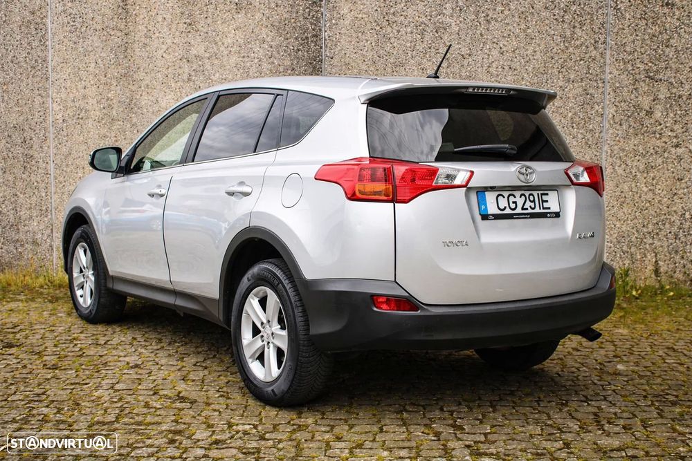 Toyota RAV4 2.0 D-4D Comfort+GPS - 4