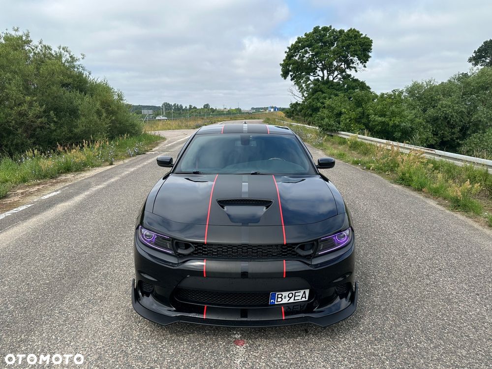 Dodge Charger 5.7 R/T - 4