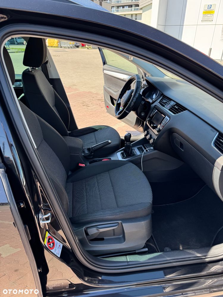 Skoda Octavia 1.6 TDI Ambition - 11