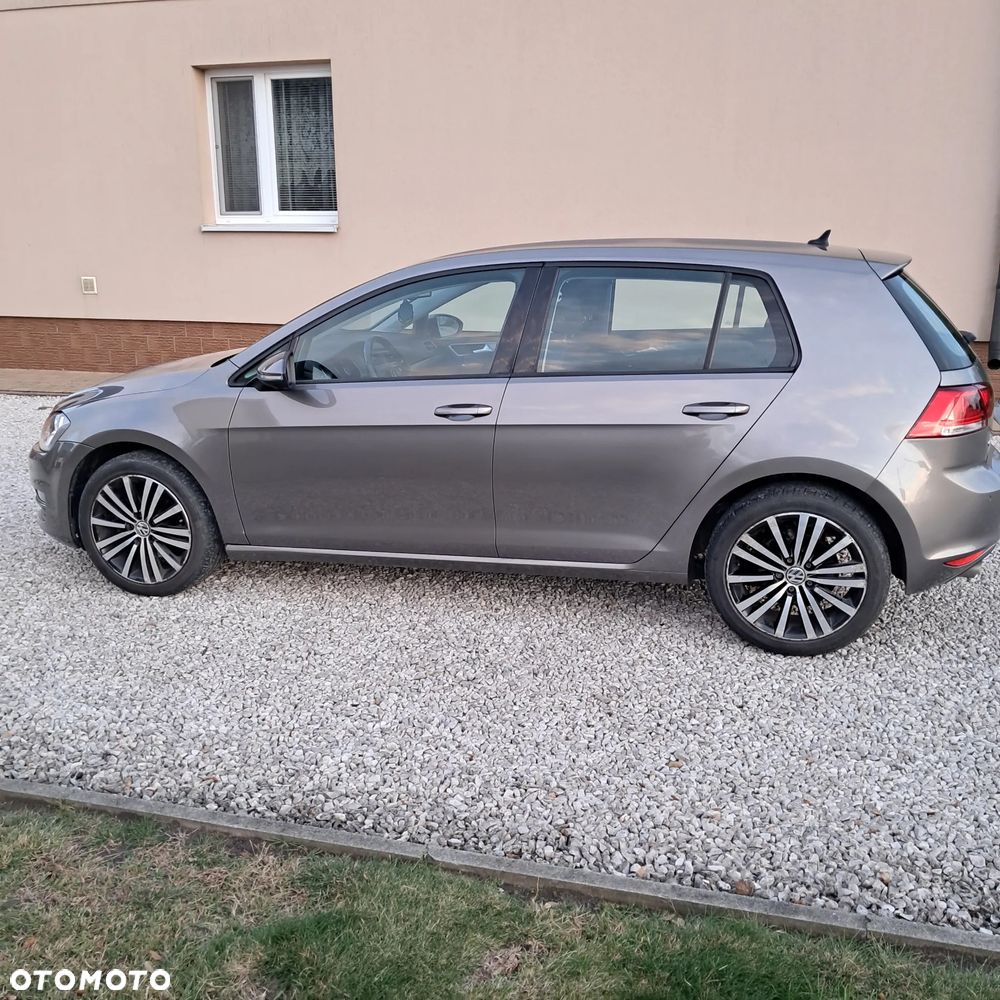 Volkswagen Golf 1.6 TDI BlueMotion Technology DSG Trendline - 5
