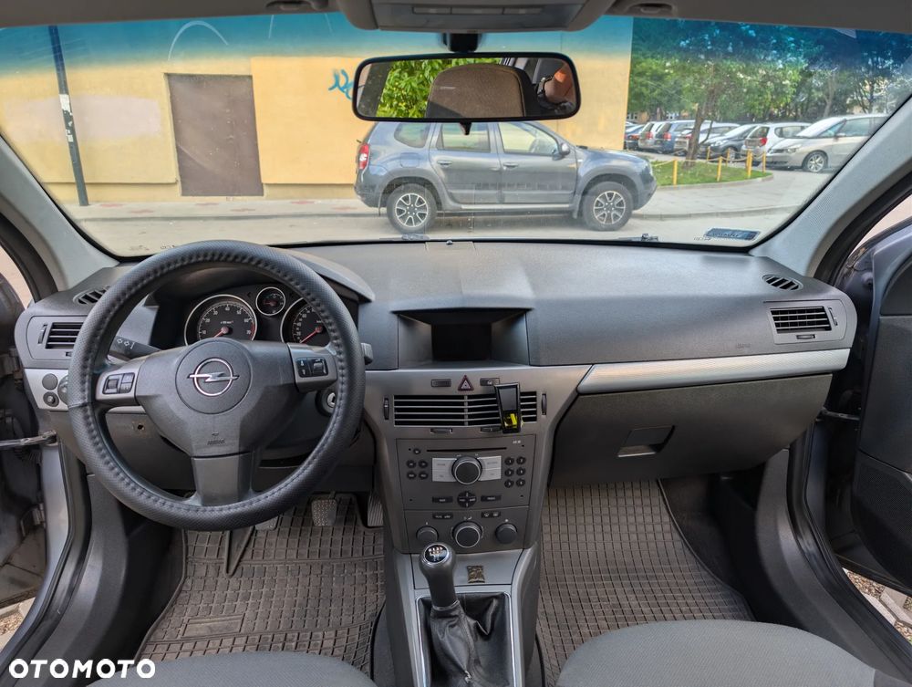 Opel Astra 1.6 Cosmo - 34