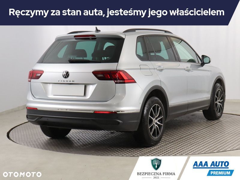 Volkswagen Tiguan - 6