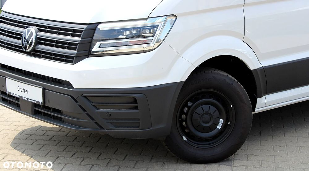 Volkswagen Crafter VAN 9-cio osobowy - 2