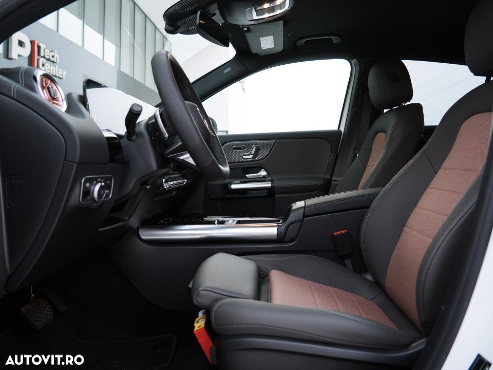 Mercedes-Benz EQA 250+ - 12