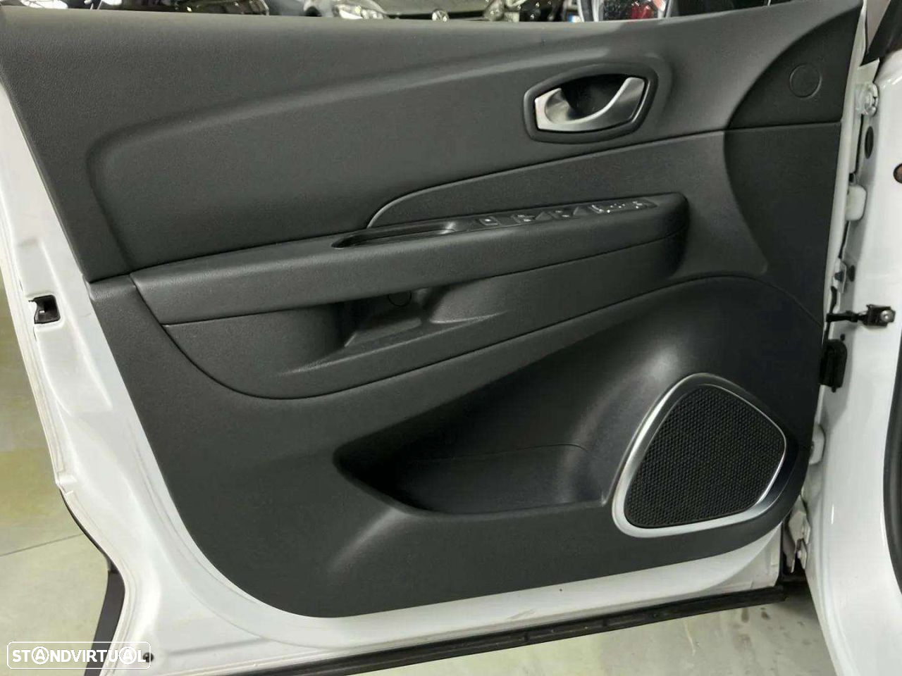 Renault Captur 1.5 dCi Exclusive - 18