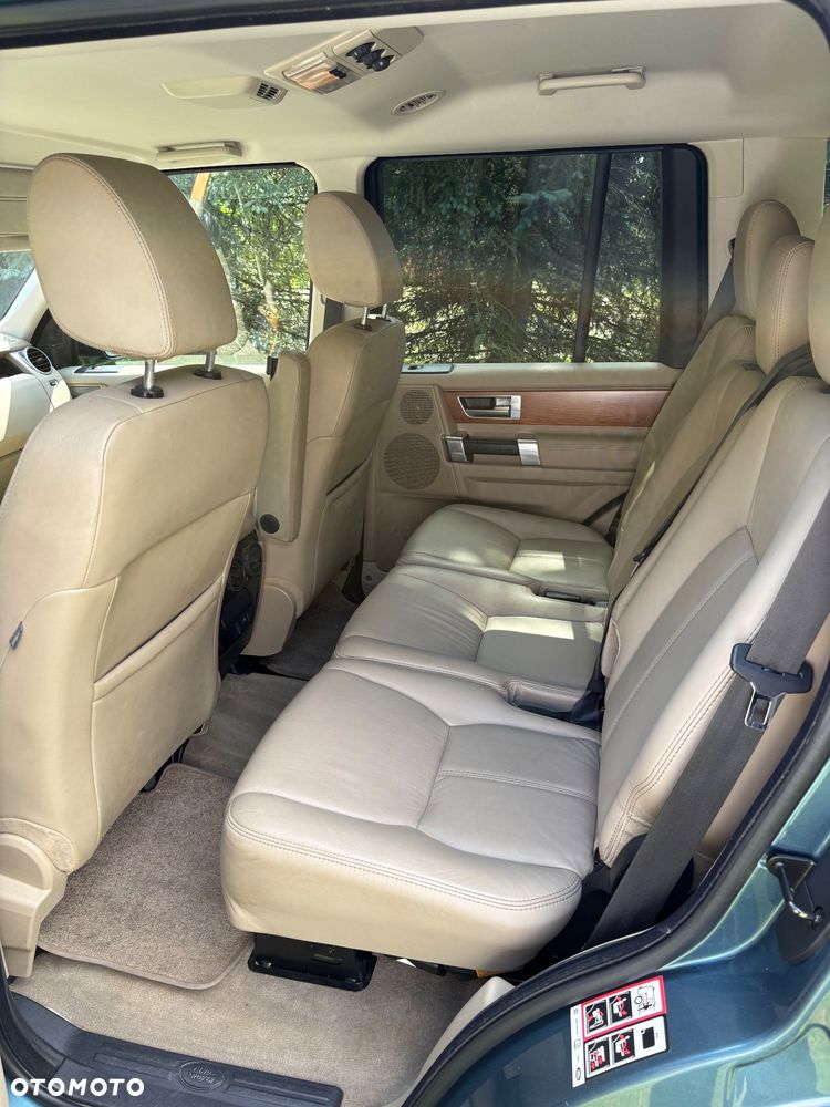 Land Rover Discovery 3.0SD V6 HSE - 8