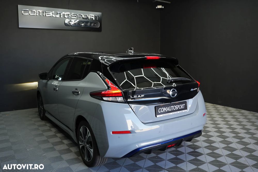 Nissan LEAF 62 kWh 214CP Tekna - 4