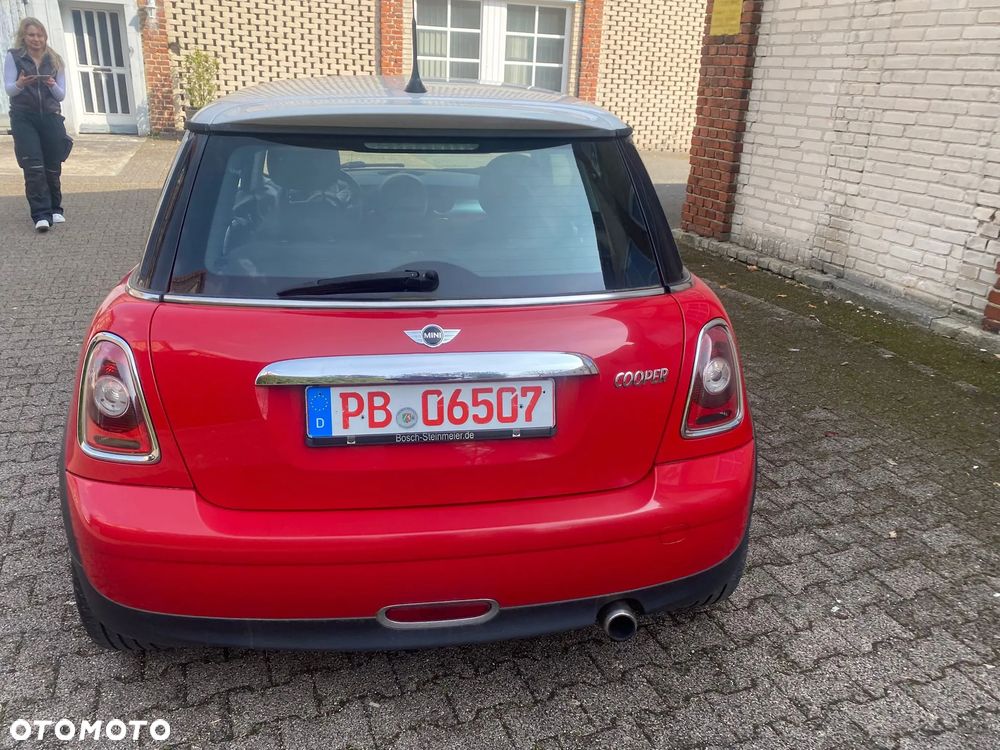 MINI Cooper Standard - 4