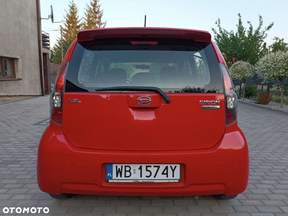 Daihatsu Sirion 1.3 - 5