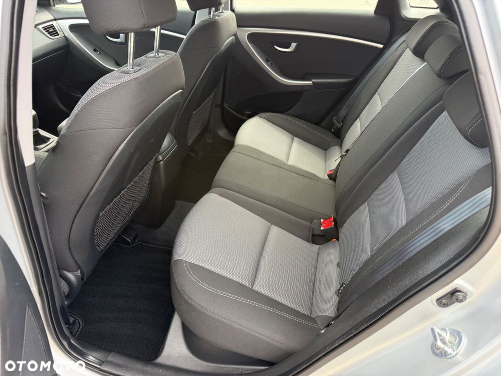 Hyundai i30 - 25