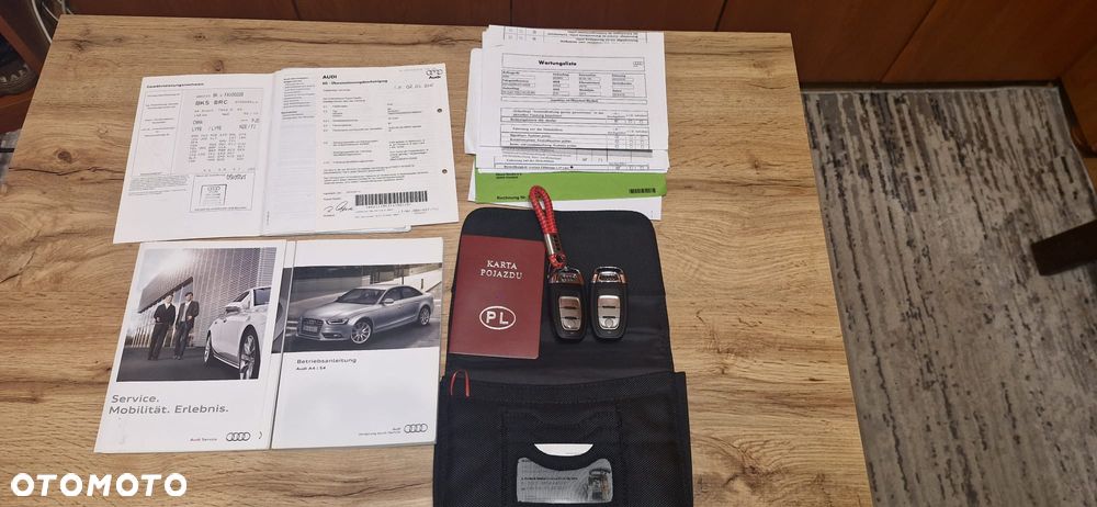 Audi A4 Avant - 16