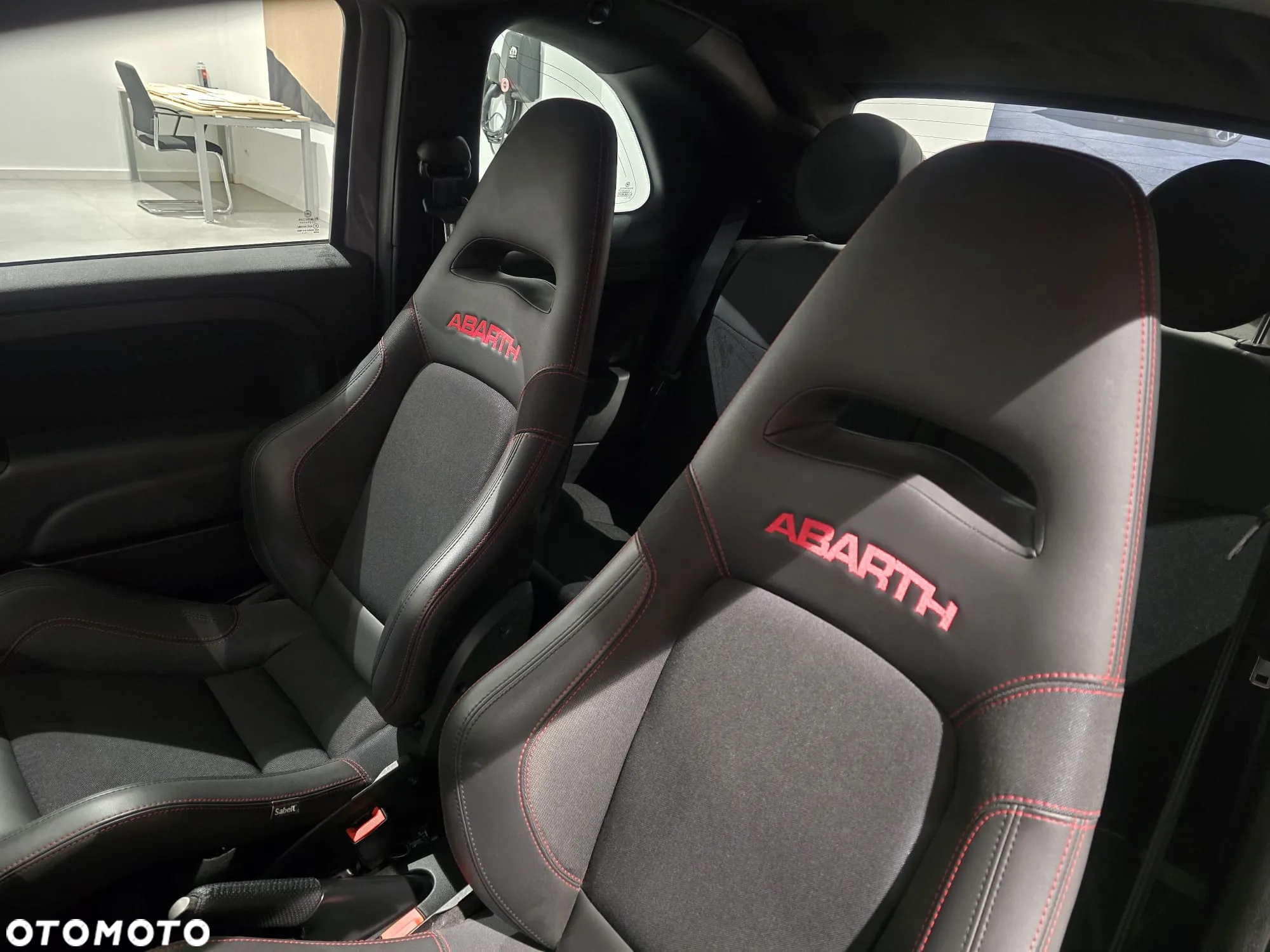 Abarth 695 - 8