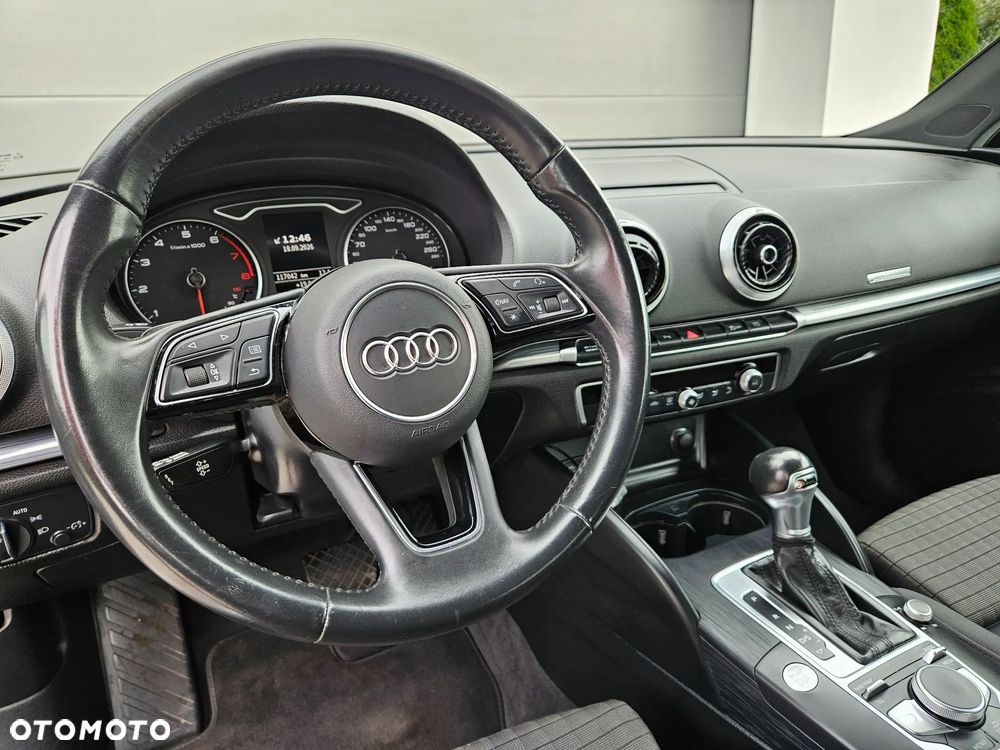 Audi A3 Sportback 30 TFSI S tronic sport - 19
