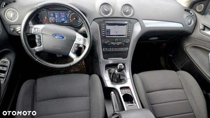 Ford Mondeo SW 2.0 TDCi Titanium S - 14