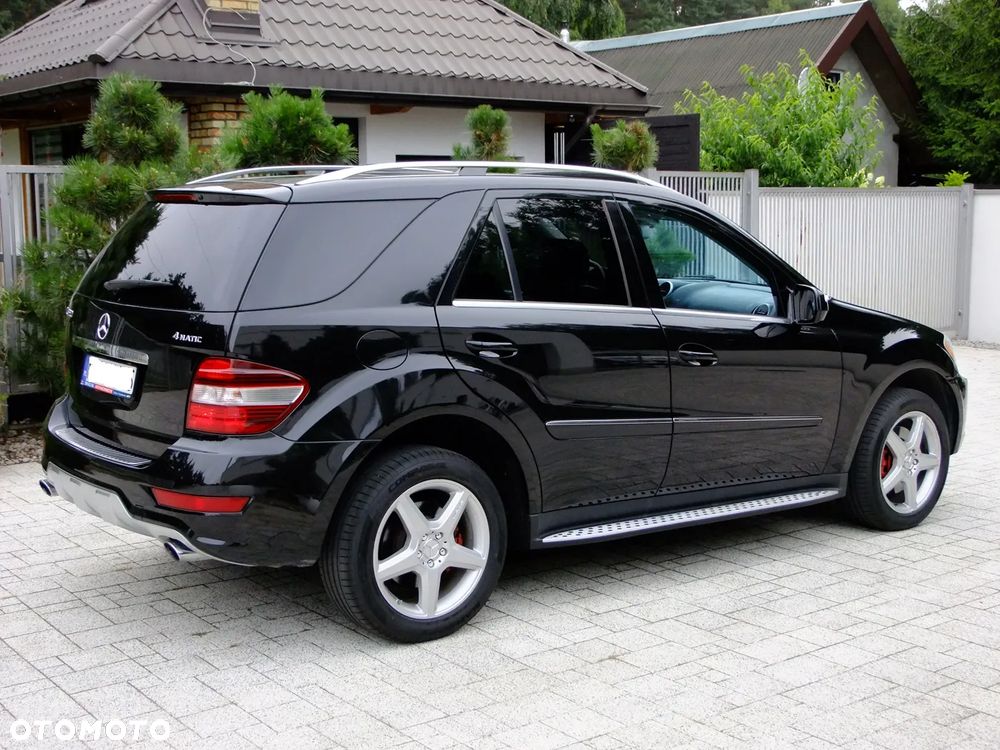 Mercedes-Benz ML - 14