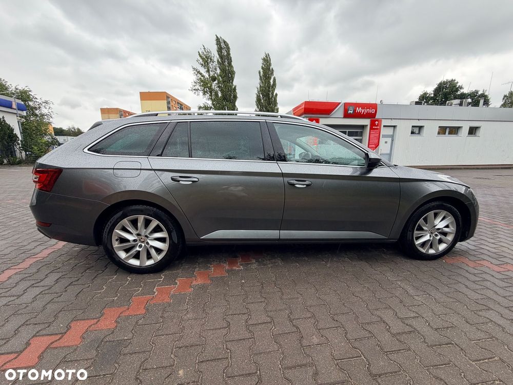 Skoda Superb 1.5 TSI Ambition DSG - 3