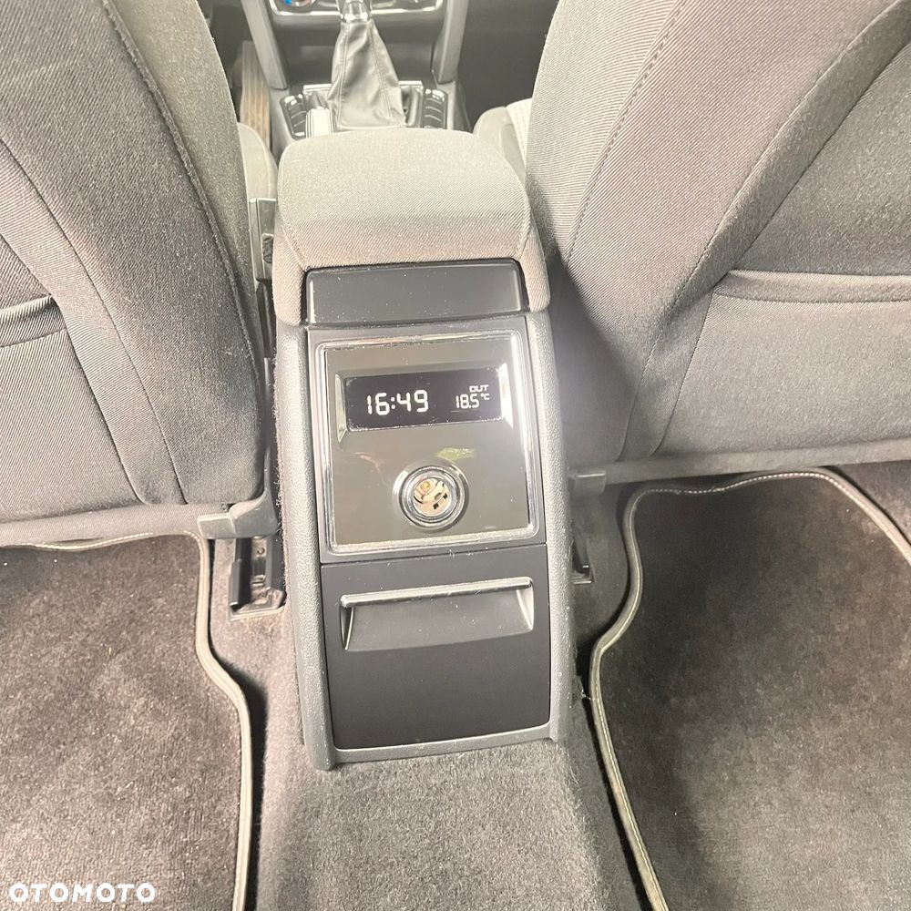 Skoda Superb 2.0 TDI Ambition - 16