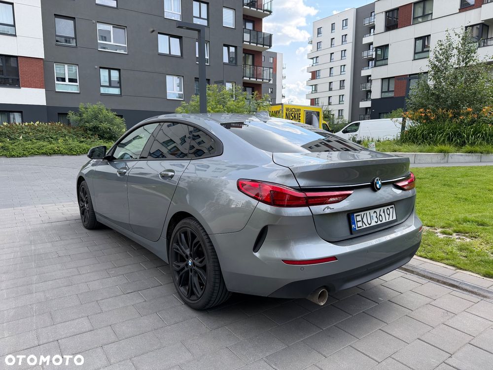 BMW Seria 2 218i - 4