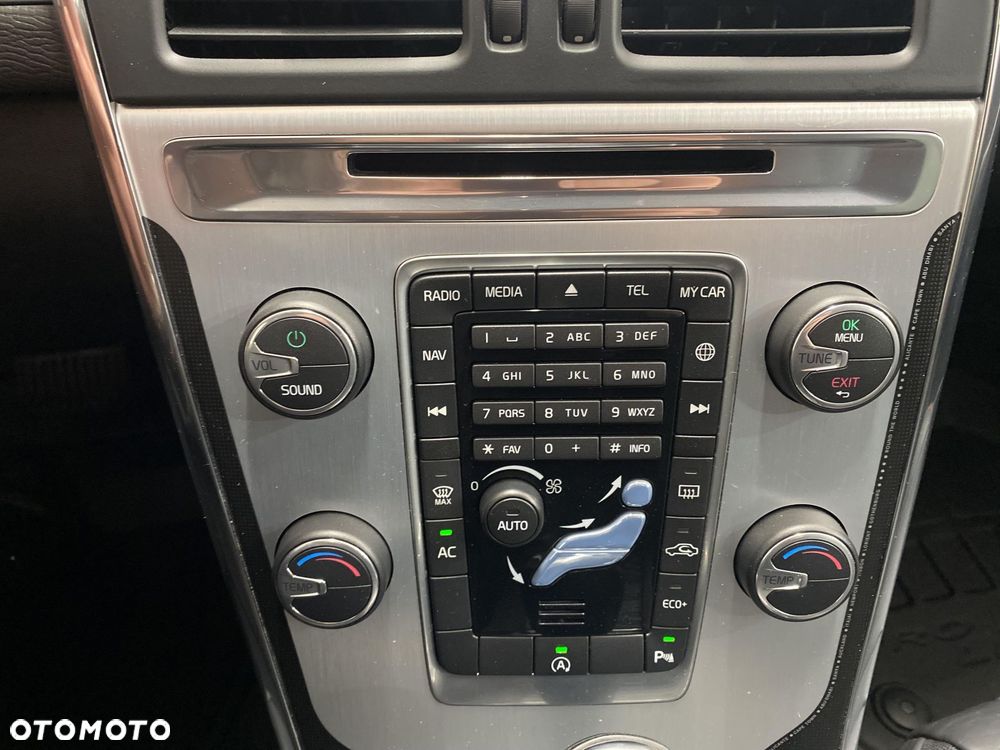 Volvo XC 60 - 19