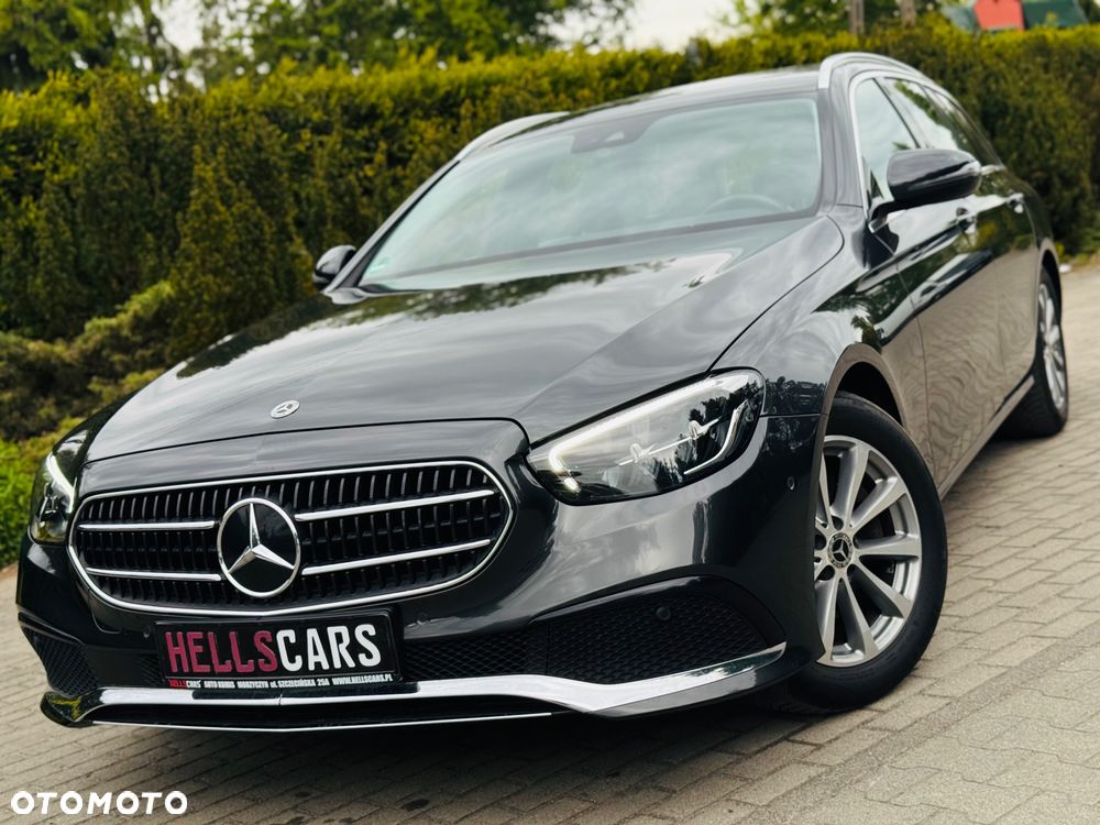 Mercedes-Benz Klasa E 200 9G-TRONIC Exclusive - 16
