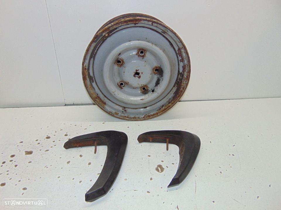 Citroen DS Boca de sapo jante de ferro só tem ferrugem nao tem podres 50€ - 1