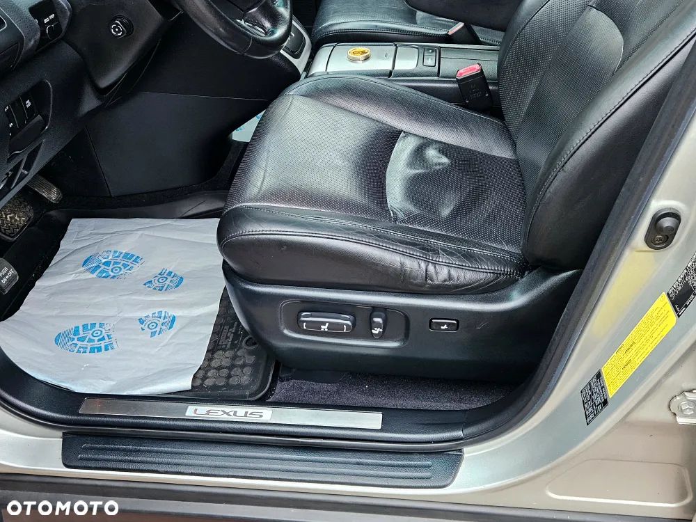 Lexus RX 400h (hybrid) Luxury - 16