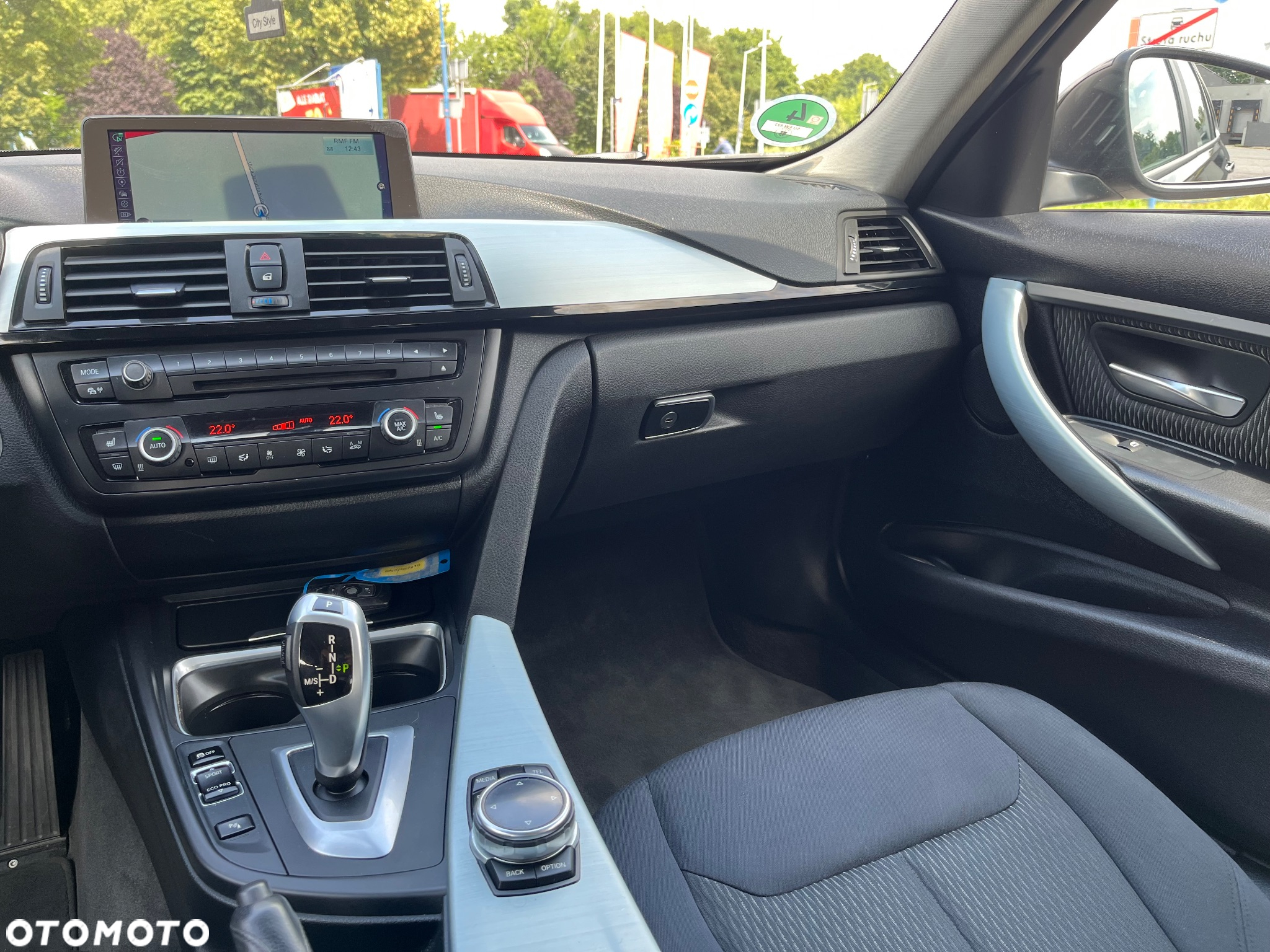 BMW Seria 3 316i Touring Modern Line - 15
