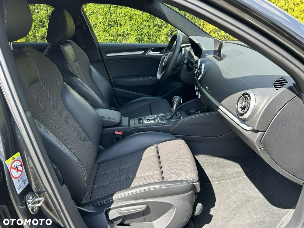 Audi A3 Sportback 35 TFSI S tronic S line - 7