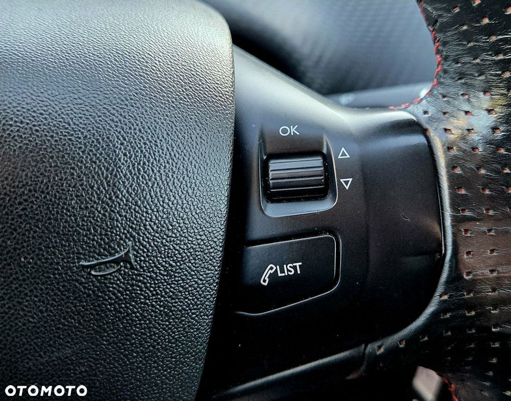 Peugeot 2008 - 30