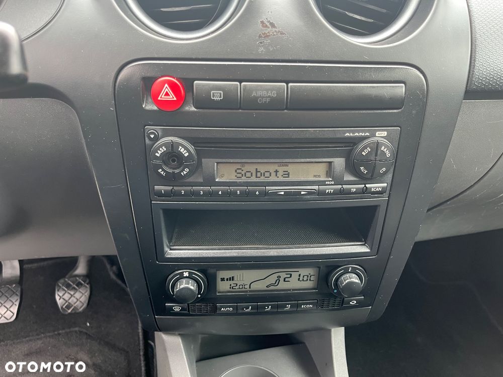 Seat Ibiza 1.4 16V Style - 18