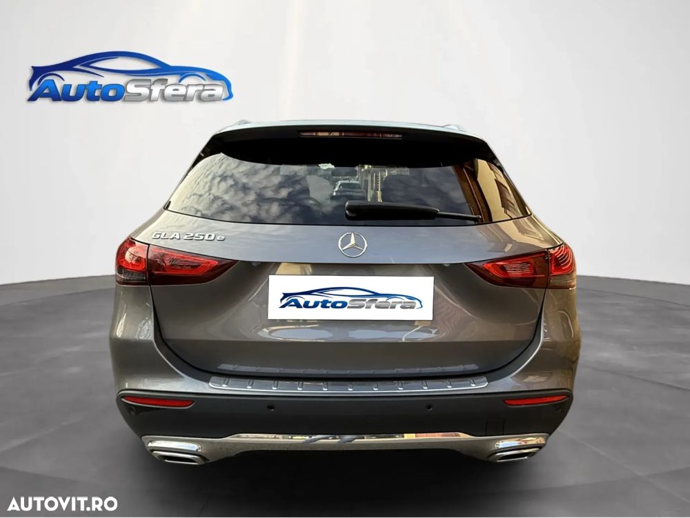 Mercedes-Benz GLA 250 e 8G-DCT Special Edition - 5