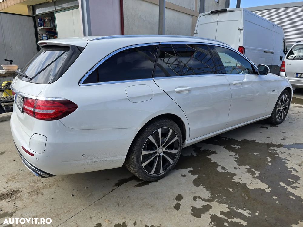 Mercedes-Benz E 300 de 9G-TRONIC Avantgarde - 10