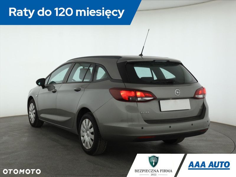 Opel Astra - 4