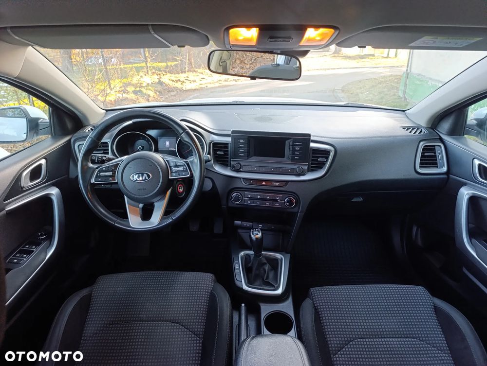 Kia Ceed 1.0 T-GDI OPF Vision - 11
