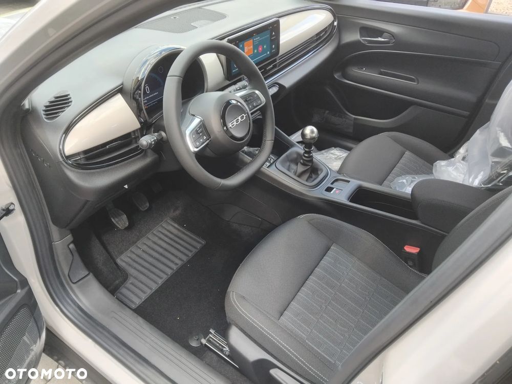 Fiat 600 1.2 Turbo Icon - 10