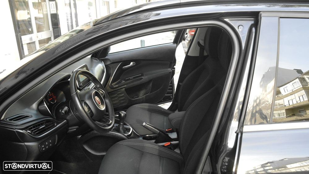 Fiat Tipo Station Wagon 1.3 M-Jet Easy - 30