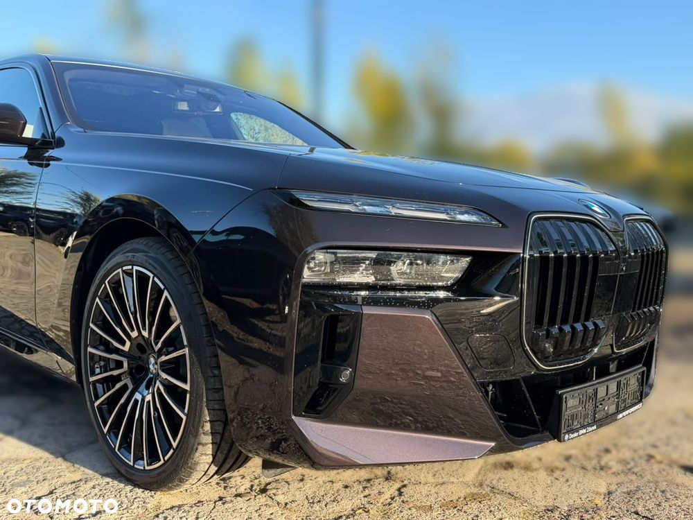 BMW Seria 7 2026 photo 2