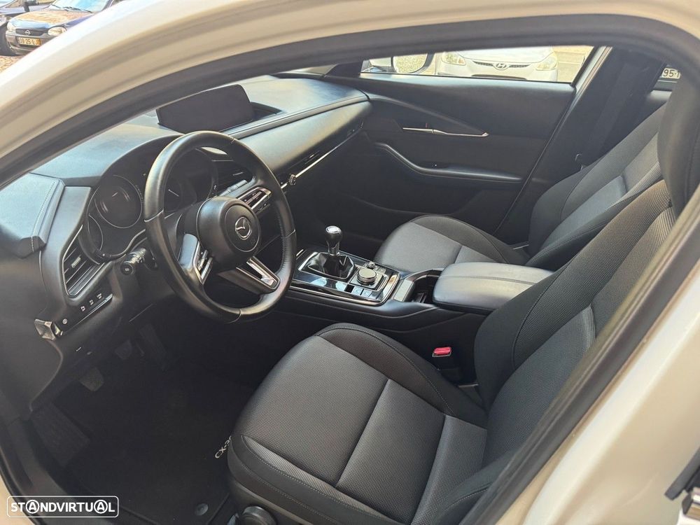Mazda CX-30 1.8 Sky-D Evolve i-Active - 8