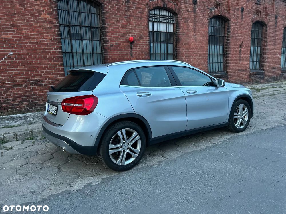 Mercedes-Benz GLA 220 CDI - 10