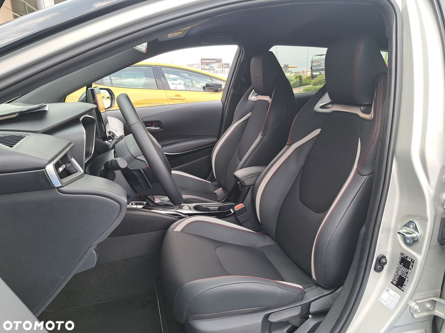 Toyota Corolla - 15