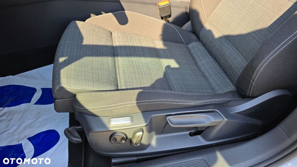 Volkswagen Passat Variant 2.0 TDI EVO Business DSG - 30