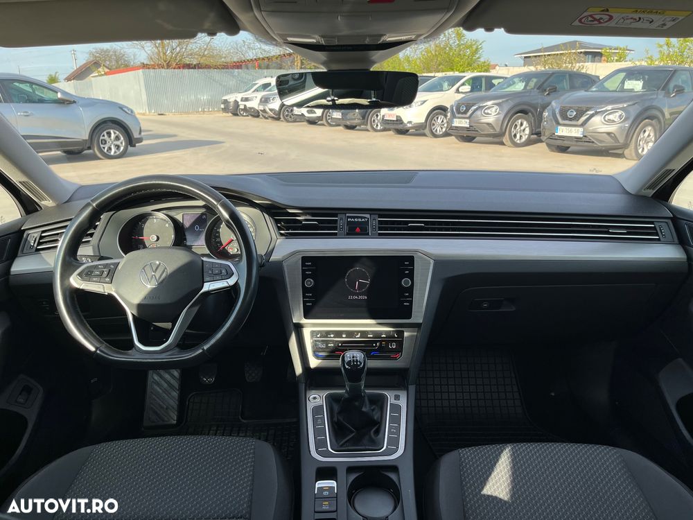 Volkswagen Passat 2.0 TDI SCR Advance - 3