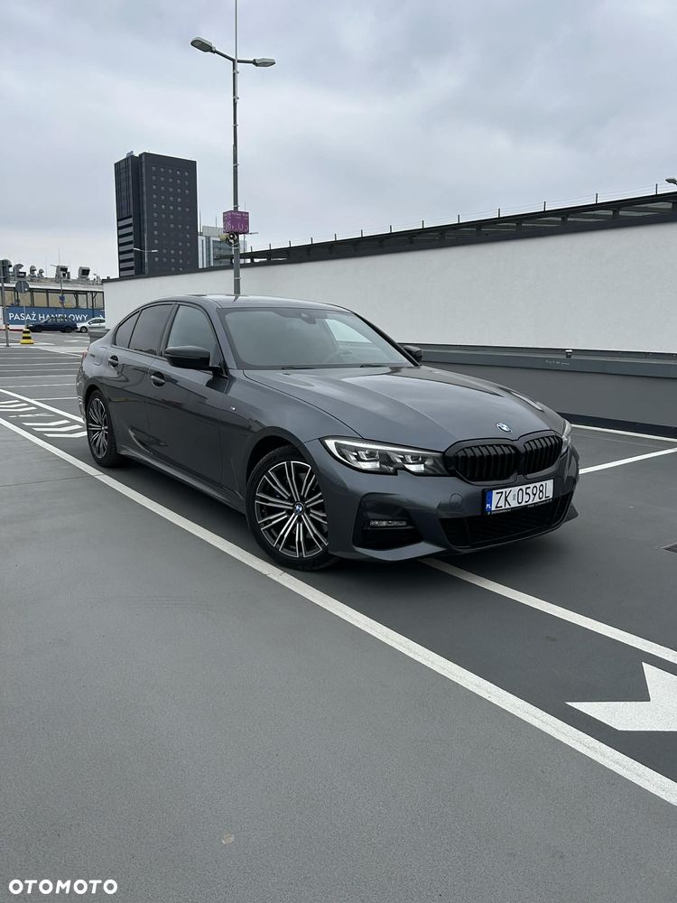 BMW Seria 3 320d M Sport - 12