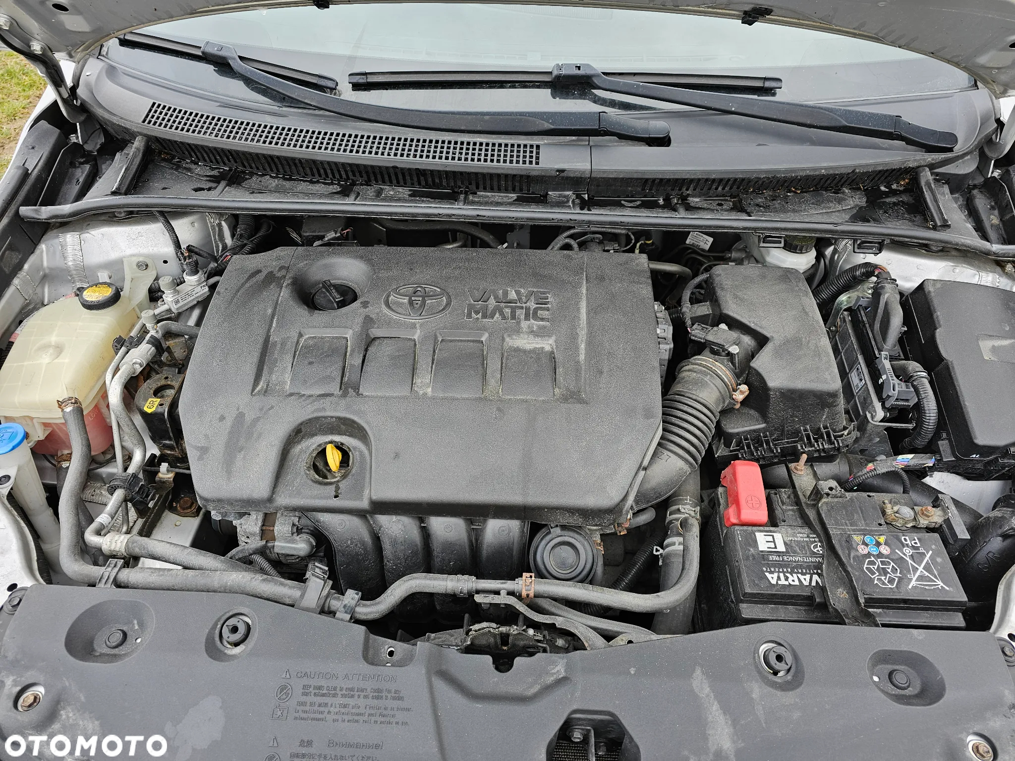 Toyota Avensis Combi 2.0 Executive - 17