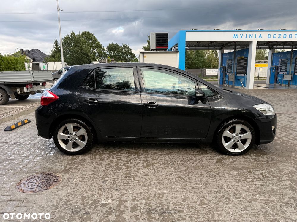 Toyota Auris 1.8 HSD Luna - 6