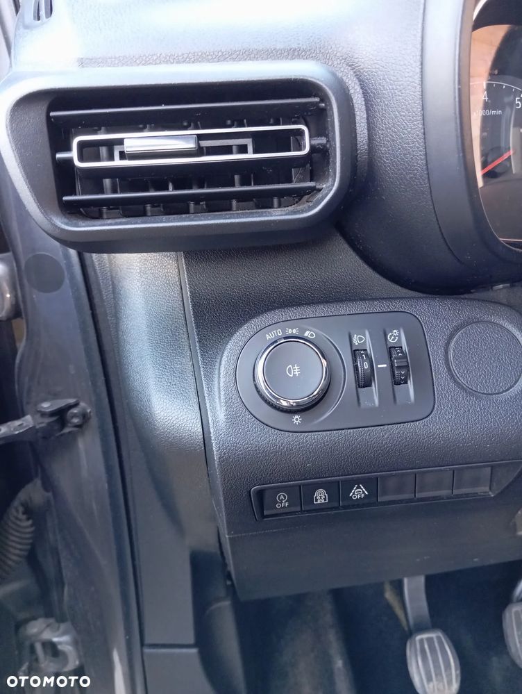 Opel Combo XL 1.2 Turbo Enjoy S&S - 26