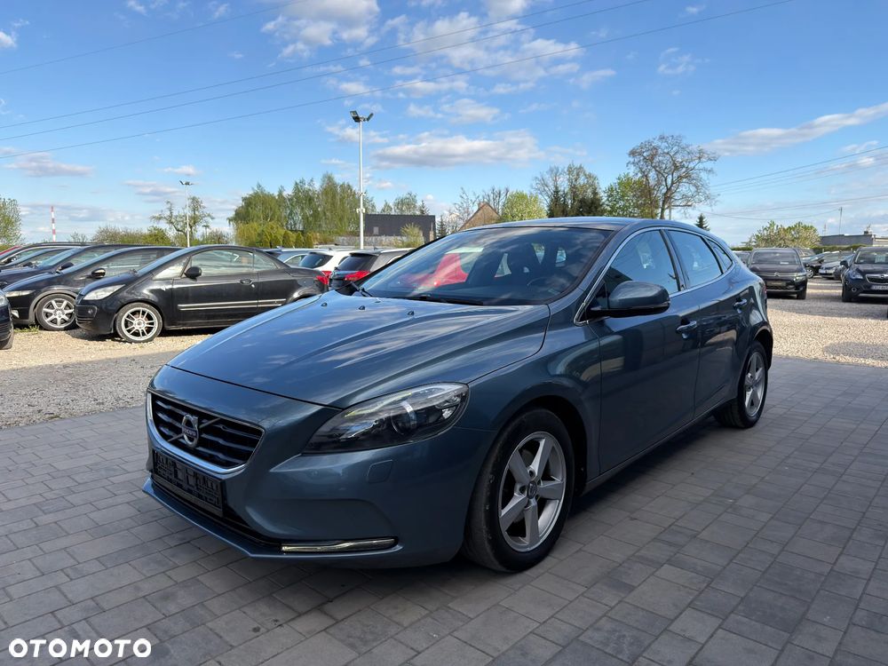 Volvo V40 D2 R-Design Momentum - 19