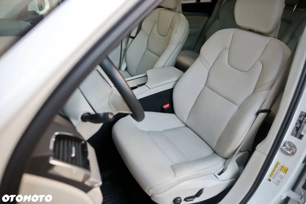 Volvo XC 90 T5 AWD Inscription 7os - 30