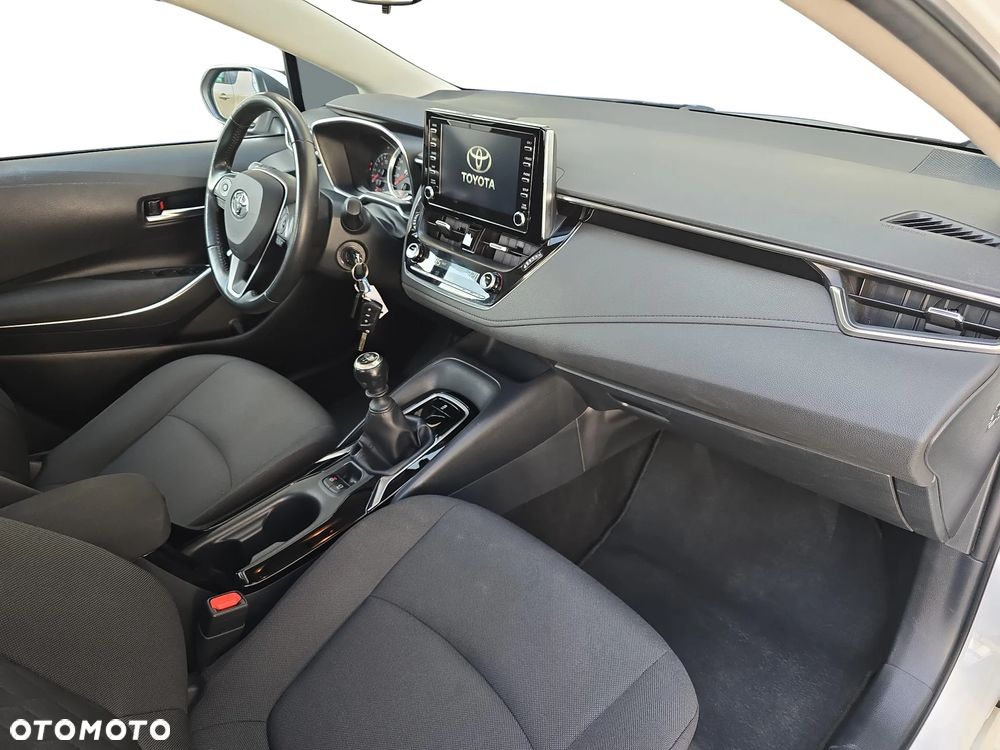 Toyota Corolla - 25