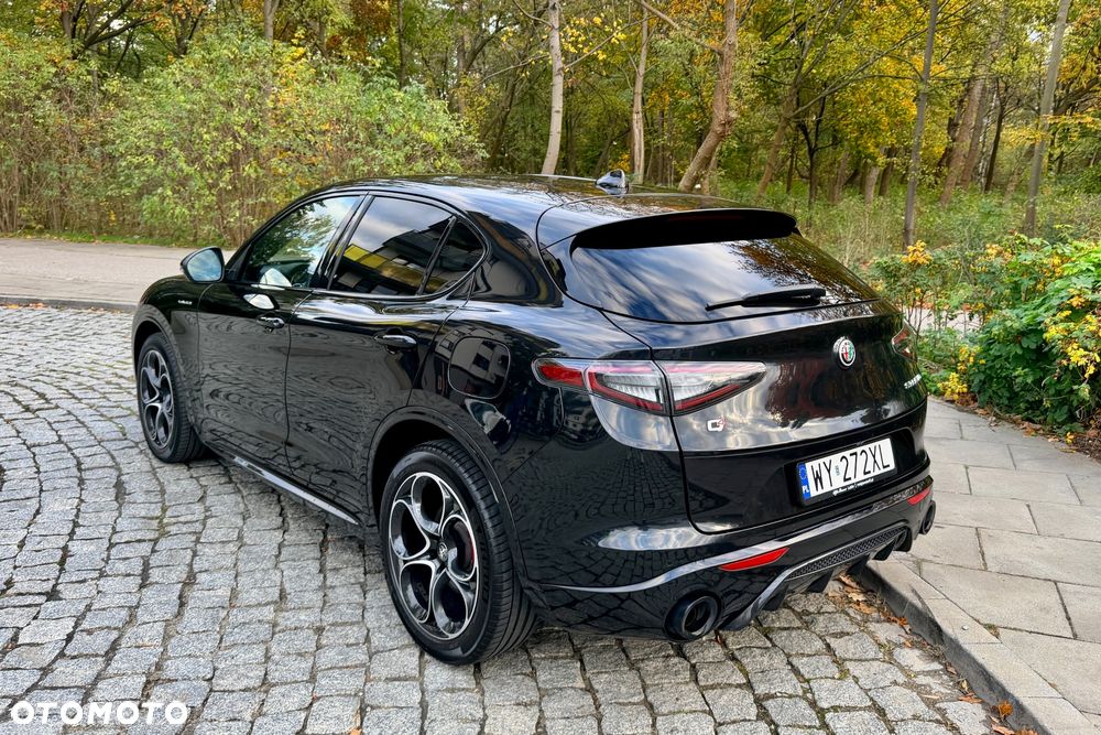 Alfa Romeo Stelvio 2.0 Turbo Veloce Q4 - 4